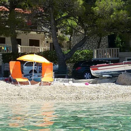 Apartments By The Sea Brela, Makarska - 11821 Eksteriør billede